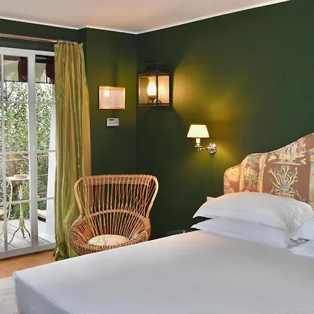 Relais Villino Rubini Bed and Breakfast 4*
